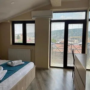 Center 3*, Tbilisi Gruzja