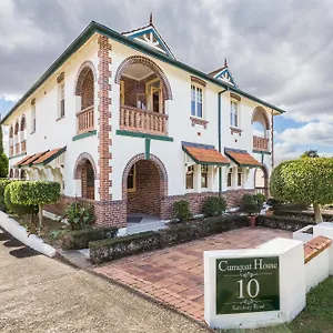 Bed & Breakfast Cumquat House